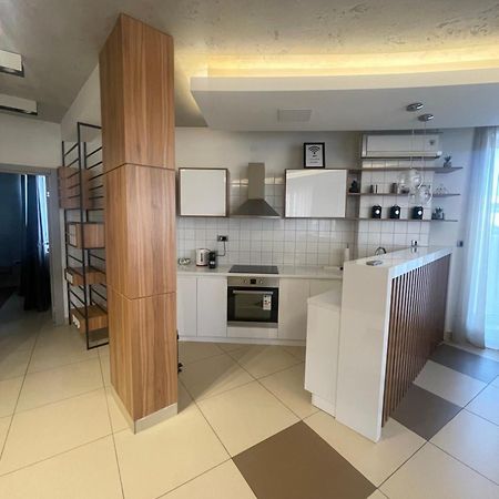 Leo Lux 1 Apartment Nis Luaran gambar