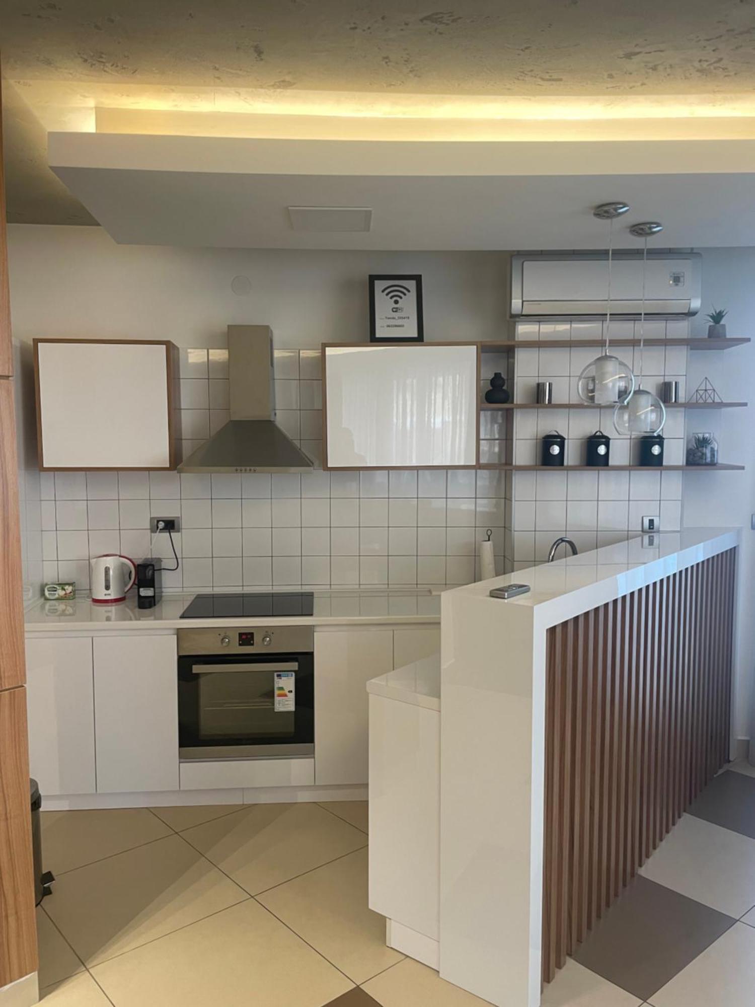 Leo Lux 1 Apartment Nis Luaran gambar