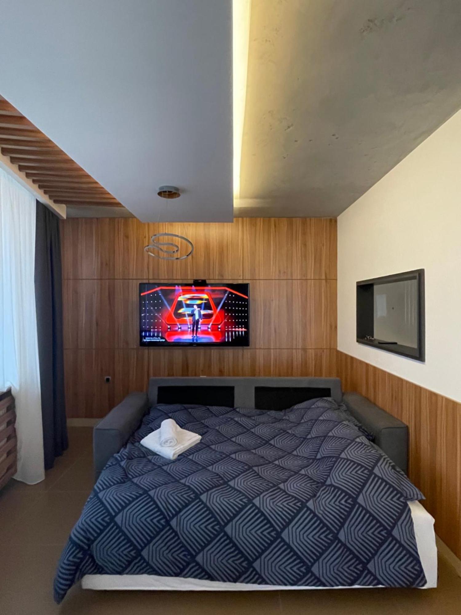 Leo Lux 1 Apartment Nis Luaran gambar